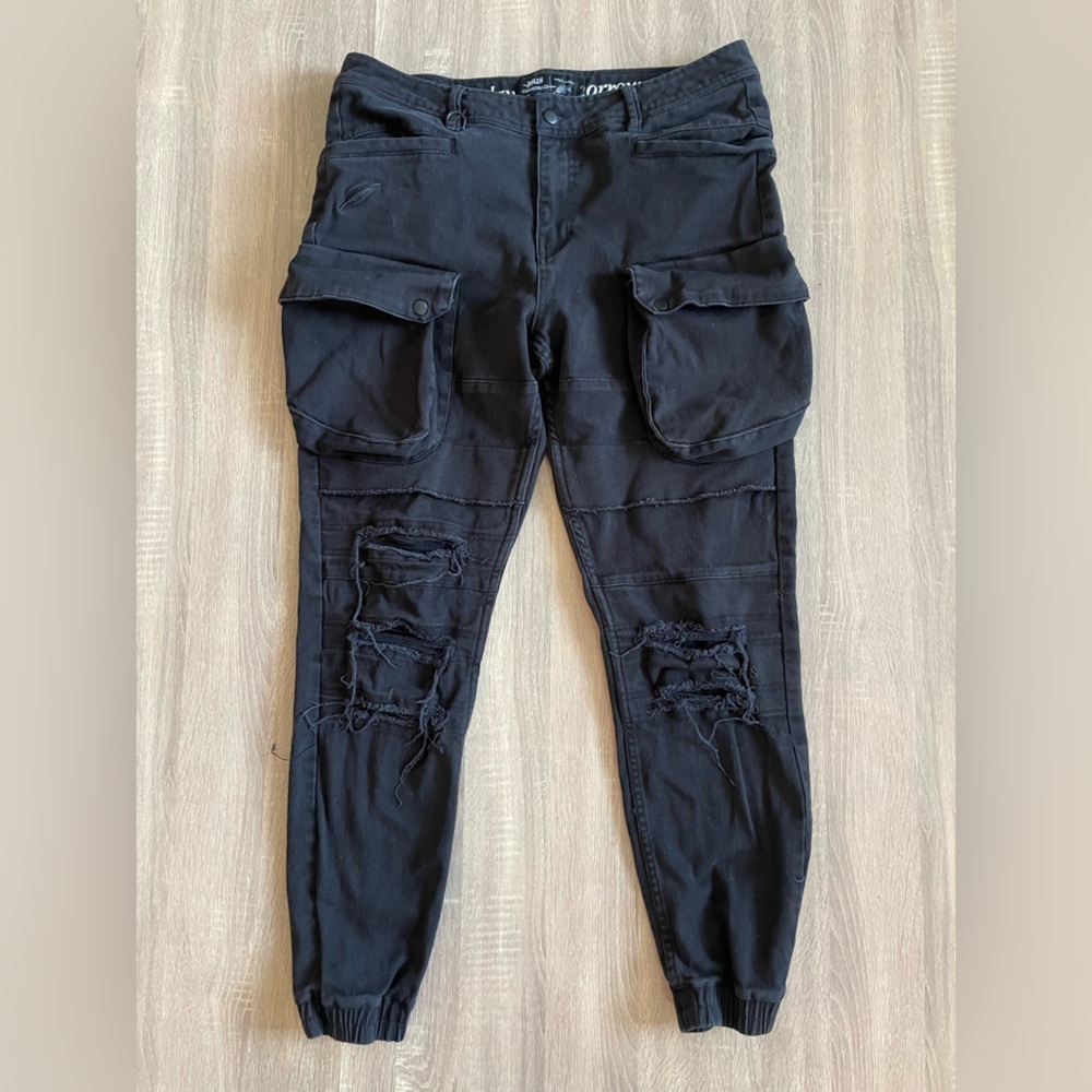 PUBLISH Black Raw Edge Distressed Punk Box Cargo Pocket Jogger Utility Jeans 36